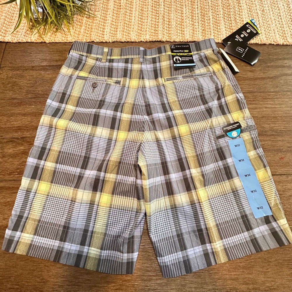 PGA Tour Asphalt Plaid Golf Shorts Mens Size 32‎ Motionflux 360 Stretch NWT